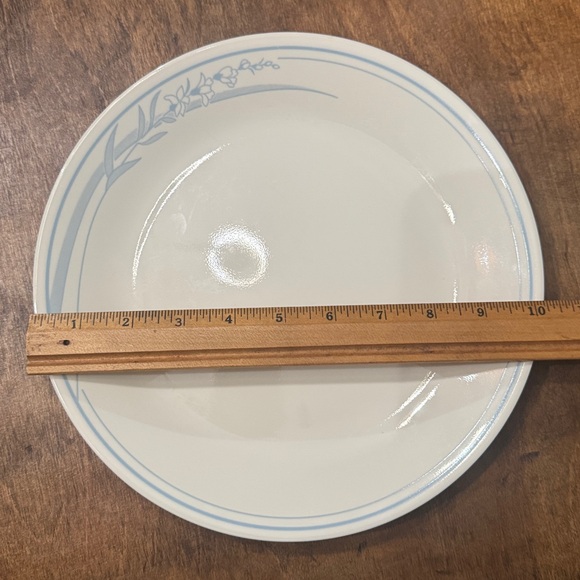 Blue Lily Corelle 10โ Dinner Plate set of 2 - Picture 7 of 7